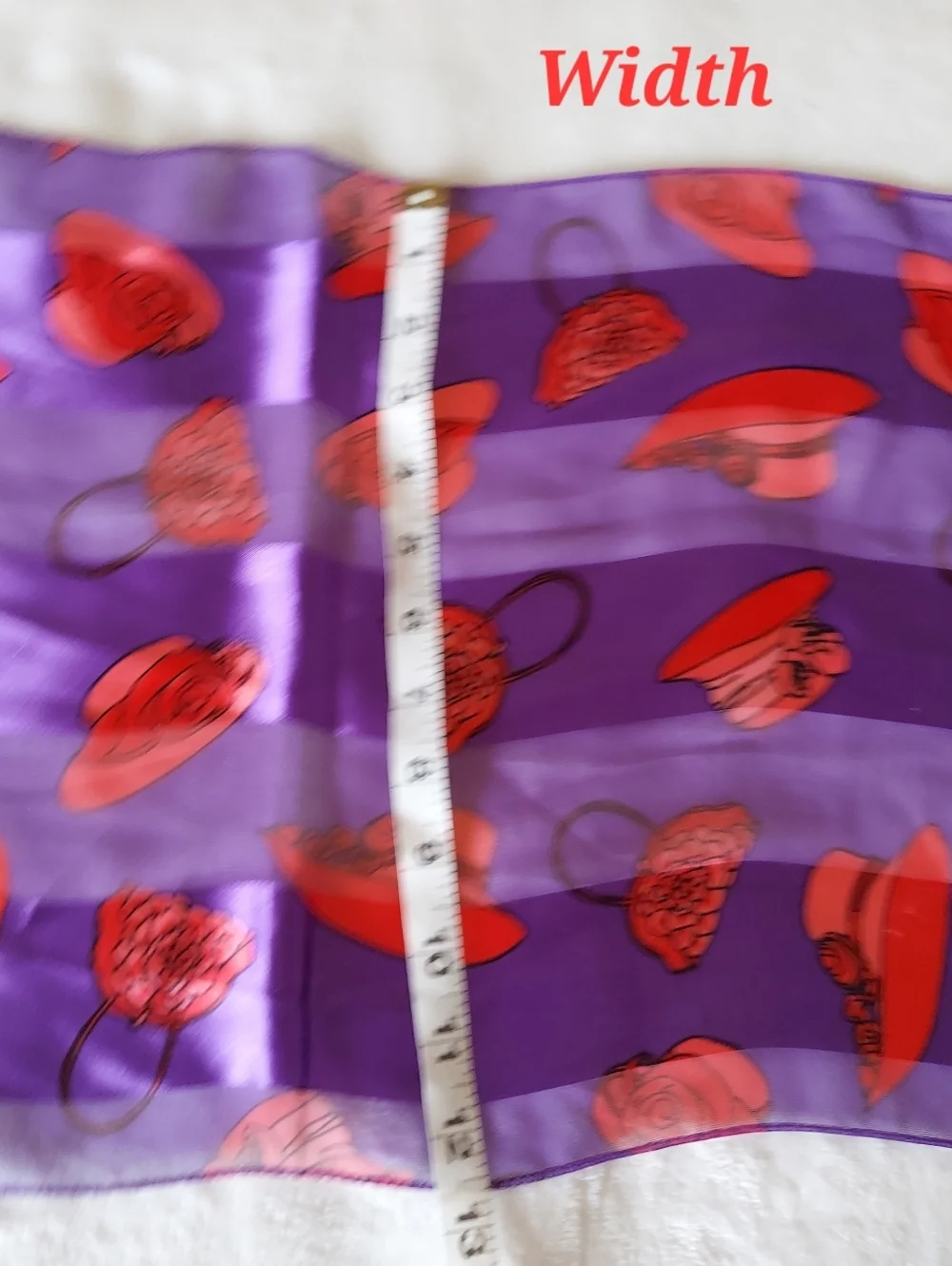Bon Worth Red Hat‎ Society Rectangular Scarf